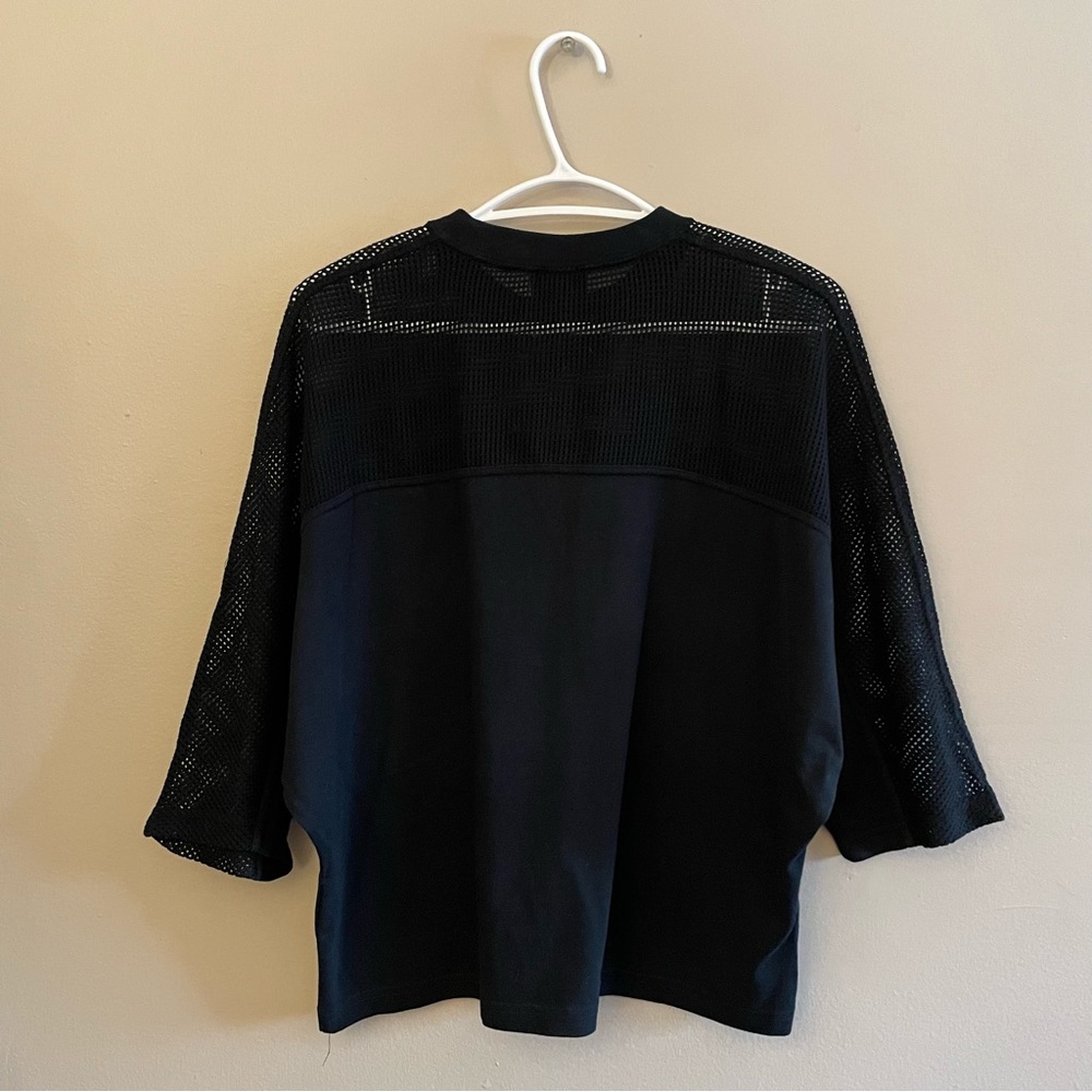 Nike Black Drop Sleeve Mesh Top w 3/4 Sleeve & Cropped Boxy Fit – Size Small EUC - Picture 10 of 14
